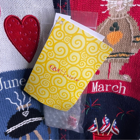 Quacker Factory Colorful Sweater 1X Cardigan Holiday Months NWT & Button Covers - Picture 3 of 10